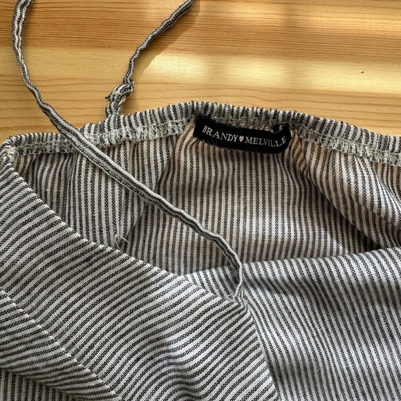 Brandy Melville Tank - Picture 4 of 7